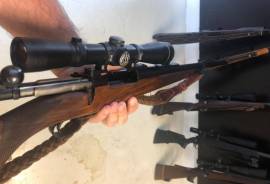 Mauser, Custom Mauser (German) H&H. Comes complete with Leopold scope, silencer, belt and 6 packs of 300gr PMP cartridges.
in excellent condition.
stock was extended for me (2m tall), but can easily be changed