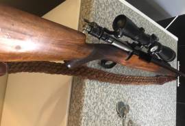 Mauser, Custom Mauser (German) H&H. Comes complete with Leopold scope, silencer, belt and 6 packs of 300gr PMP cartridges.
in excellent condition.
stock was extended for me (2m tall), but can easily be changed