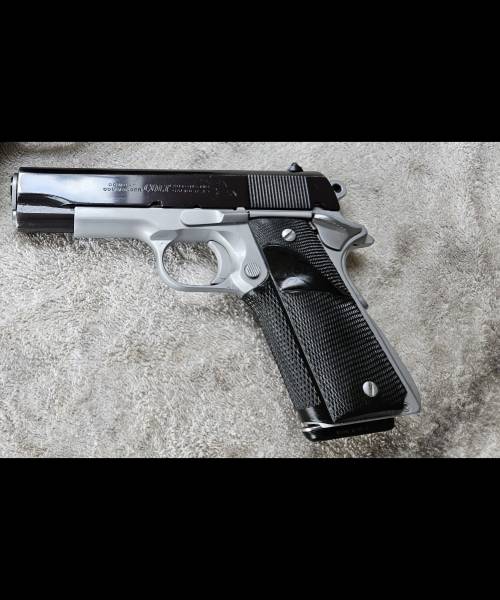 Colt Combat Commander 45 ACP