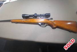 BRNO .22 hornet, BRNO .22 hornet, with tasco 4X40 scope
x2 Magazines
Has 2 triggers one is a set trigger (haarnaeld sneller)

Contact me on 082 304 8462