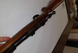 Bruno Rifle, .22LR Bruno bolt action rifle
2 x scope bases 