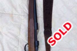 -----SOLD-----    Elephant Leather Rifle Sling, -----SOLD-----   New Elephant Leather Rifle Sling. R2200 in the shop now, so it is a bargain. Very soft and perfect width. Never used.