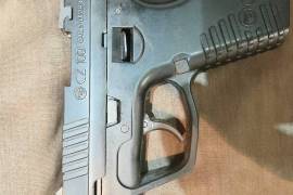 Cz 100, Cz 100 for sale 
9mm
Comes with a custom kydex iwb holster 
3x magazines 

Krugersdorp, Gauteng 