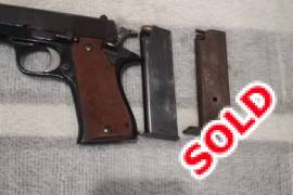 9mm Pistol, 9mm Par pistol in good condition . Make is Star made in Spain.
Call Andries 0825678341