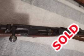 303 Brit, 303 British rifle stil shoots great. Price drop R1000
Call Andries 0825678341