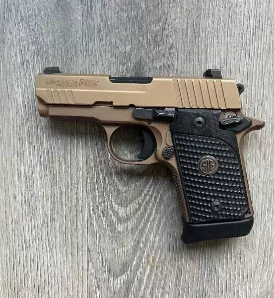 SIG SAUER P938 EMPEROR SCORPION, SIG SAUER P938 EMPEROR SCORPION

Gun is in perfect condition no scratch
With factory case, two 7rd magazines.