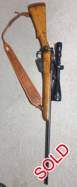 EXCELLENT CONDITIONED .303 HUNTING RIFLE. , SUPERBLY LOOKED AFTER .303 HUNTING RIFLE. BORE IN EXCELLENT CONDITION AND ACTION STILL LIKE NEW.
OVERSIZED BOLTKNOB.
COMES WITH PROPPER SCOPE , LEATHER BELT AND PADED RIFLE BAG.
WELKOM AREA
RIFLE IS HUNT READY.

 