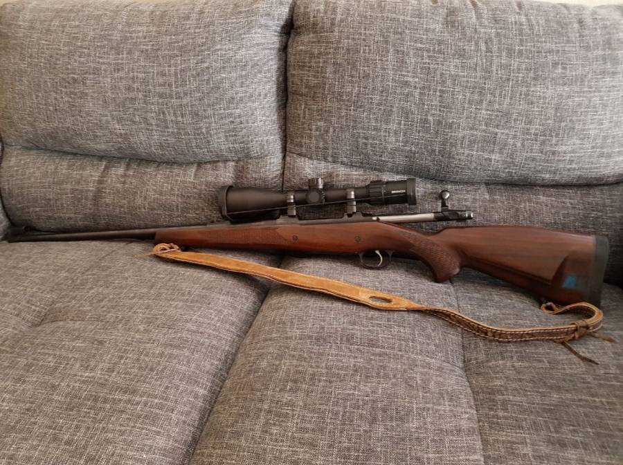 375 CZ H&H, Cz 550 in 375H&H with Minox 2-10x50 scope for sale . Rifle is in as new condition and the perfect caliber for all the bigger game species . A deal not to be missed 