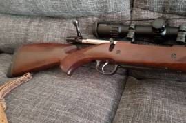 375 CZ H&H, Cz 550 in 375H&H with Minox 2-10x50 scope for sale . Rifle is in as new condition and the perfect caliber for all the bigger game species . A deal not to be missed 