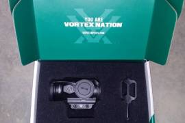 Rifle scope, Vortex Spitfire 3 x scope. Compact and vrry clear.

 
