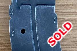 Anschutz 1420 .22LR Magazine , for 5 rounds , Anschutz 1420 .22LR Magazine , for 5 rounds
please see photos for condition ( a bit plastic came off on the bottom part, but magazine is still working.

Shipping with the courier guy (Pudo) R80 at buyers risk and expense
sold as is , no warranty, private sale
 