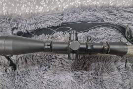 Leupold MArk 4 8.5-25x50mm, Still in good condition reasson for selling not planing on shooting long distans 