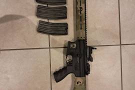 G&G Honeybadger, Rifle with red-dot, mags, battery, charger and extras.