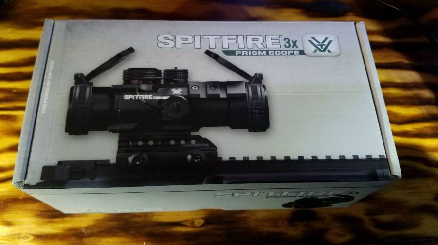 Vortex Spitfire 3X Prism Scope, Great condition, proof in photos. If you have any questions, I am glad to help. Very minor usage marks. All bright white lettering has been darkened so it doesn't visually 
