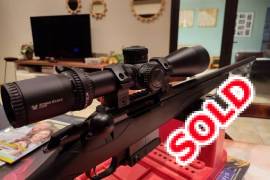 Vortex Strike Eagle 5-25x56 FFP MIL, Uitstekende kondisie, by Euro Optic in Stellenbosch gekoop. Ringe uitgesluit - Posgeld vir koper, kan hom maklik Pudo vir jou enige plek in SA