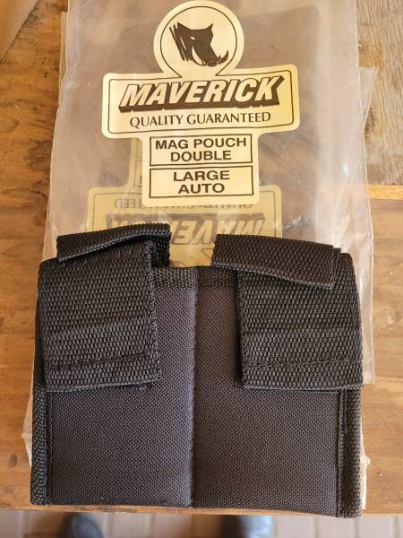 Maverick Double Mag Pouch Large Pistol, 3 Available at R50 each