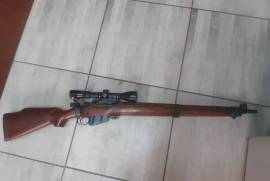 Lee Enfield , Good condition. 
Very accurate. 
Scope included. 
Thor trigger. 