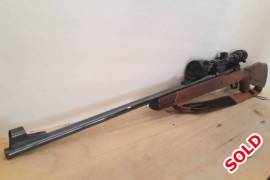 sako deluxe 270, This rifle is in excellent and mint condition with only about 40 rounds through it,(all inspections welcome).Fitted Bushnell scope as per photos.