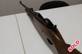 CZ550 Lux 375 H&H as new for sale, Firearm has shot only 7 shots, as new condition. On dealer stock. 