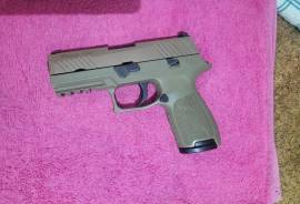 Sig Sauer P320 for sale , Good day

Selling my Sig sauer P320 it is a .45, lady owner.
well looked after like new

Comes with extra magazine and has tritium sights 

Based in KZN