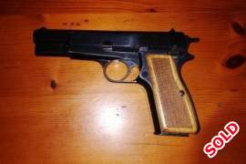 Browning High Power  9mm/p, Pistol still in original condition-Very good condition included 100 rounds.Price neg.