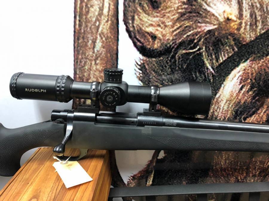 Howa 243, Howa .243 bull barrel
100 shots fired 
shop demo 
with silencer 0 shots fired
stock reinforced and bedding done
30 mm rings , rudolph 2.5-10×50 scope included 