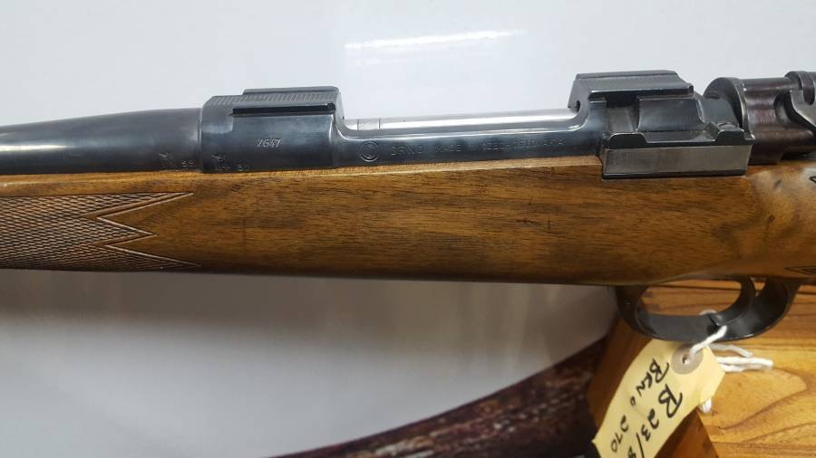 .270 bruno, Beutifull  rifle barely used was R22000 now R17900
left handed in excellent  condition 

 