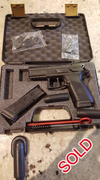 CZ P07 Gen 2, Looking to sell my CZ P07 Gen 2. I am emirgrating and cannot take it with me.
Slight holster wear on the front sight.