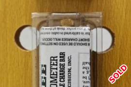 LEE LOADMASTER 5 STATION RELOAD PRESS . R5500.00, Lee Load Master 9mm Luger, progressive 5-hole reloading kit for 9mm Luger. Includes Carbide 3-Die Set (Carbide Full-Length Size, Powder Through Expanding and Bullet Seating Dies), Turret, #19 Shell Plate, Pro Auto Disk Powder Measure, Universal Case Feeder, and Small Primer Feed.
Will include:
lee press  valued at R999
LEE MICROMETER valued at R205
LEE CASE GAUGE valued at R 550
LYMAN BULLET PULLER valued at R550

The LEE LOADMASTER PRESS is as new, as far as i know it has never been used.
Value of all above is around R10500

SELLING FOR R5500.00
 