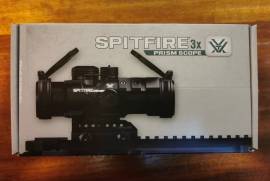 Vortex Spitfire 3x Prism Scope , Vortex Spitfire 3x prism scope for sale. Price reduced to R10000. Excellent condition. Mounted once. Courier costs are for the buyer. Please contact Ricardo on 0836078066 if you are interested. ​​​